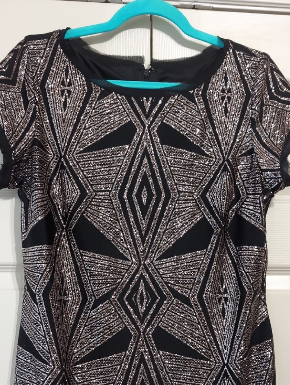Vince Camuto Black Dress with Geometric Sparkle Pattern - Picture 4 of 4